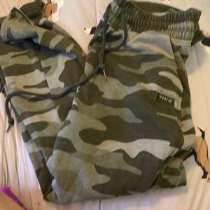 Vs pink camo joggers large